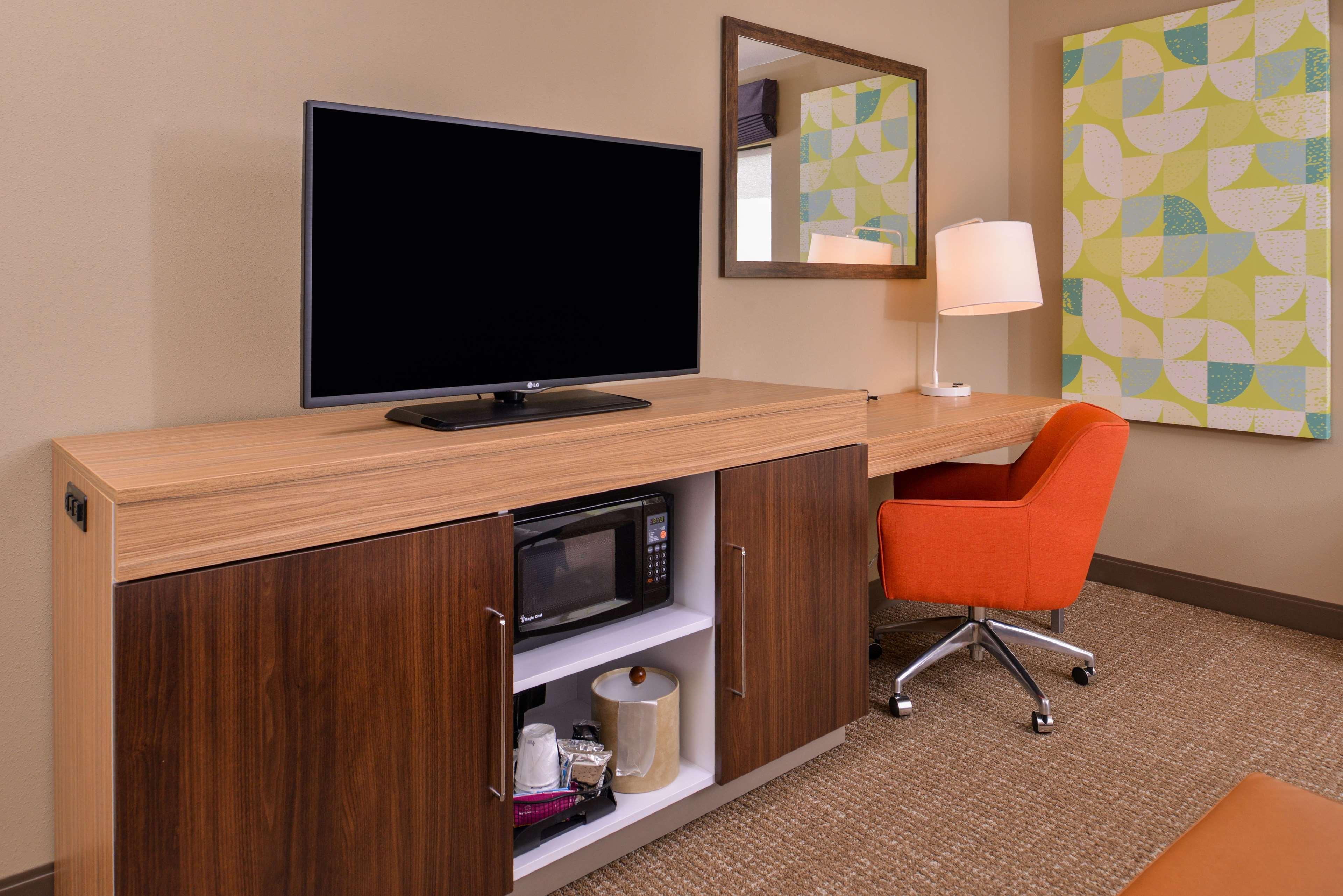 Hampton Inn York Exterior photo