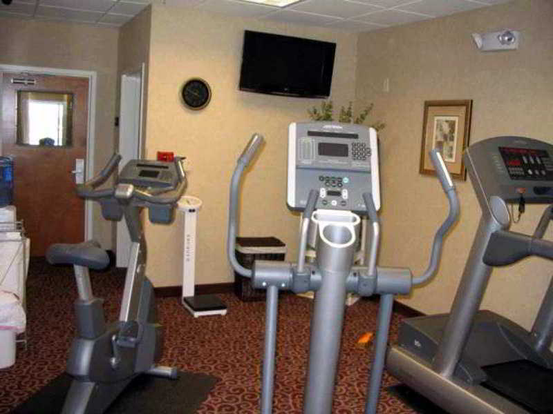 Hampton Inn York Facilities photo