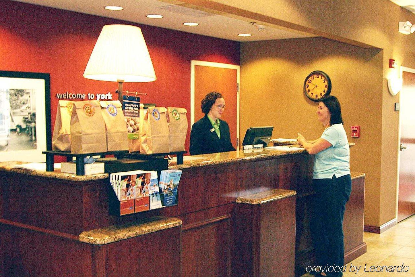 Hampton Inn York Interior photo